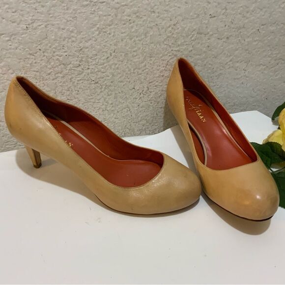 Cole Haan NikeAir Chelsea Tan Patent Leather Low Heel Pumps Size 7B - Picture 2 of 11